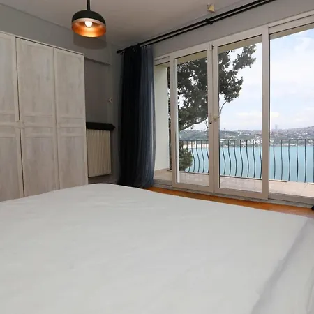 Exclusive Flat With Bosphorus View In Besiktas *