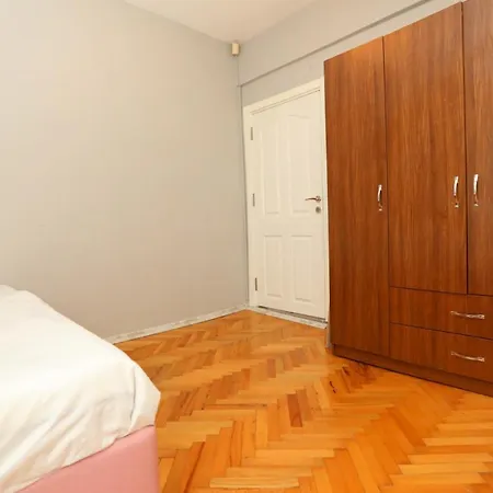 Exclusive Flat With Bosphorus View In Besiktas *